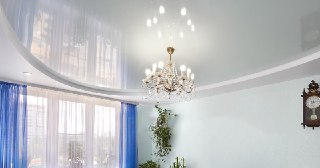 Глянцевый потолок Кирово-Чепецк, цена от 4719 руб.
